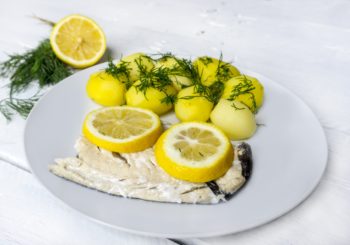 Dorsz pieczony z cytryną